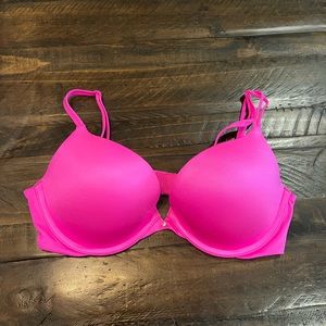 Victoria’s Secret Very Sexy Push-Up Bra